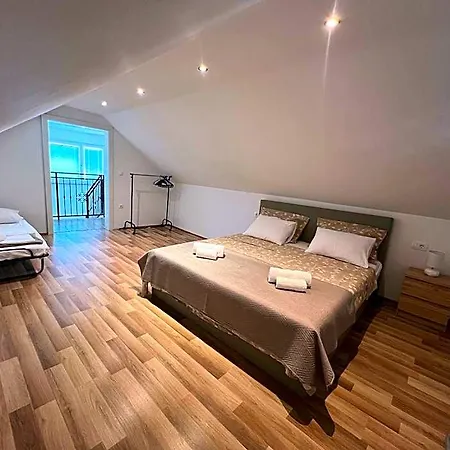 Katarina Hotel Sveti Filip i Jakov